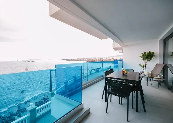 Blue Balcony By Airnest 아파트 *